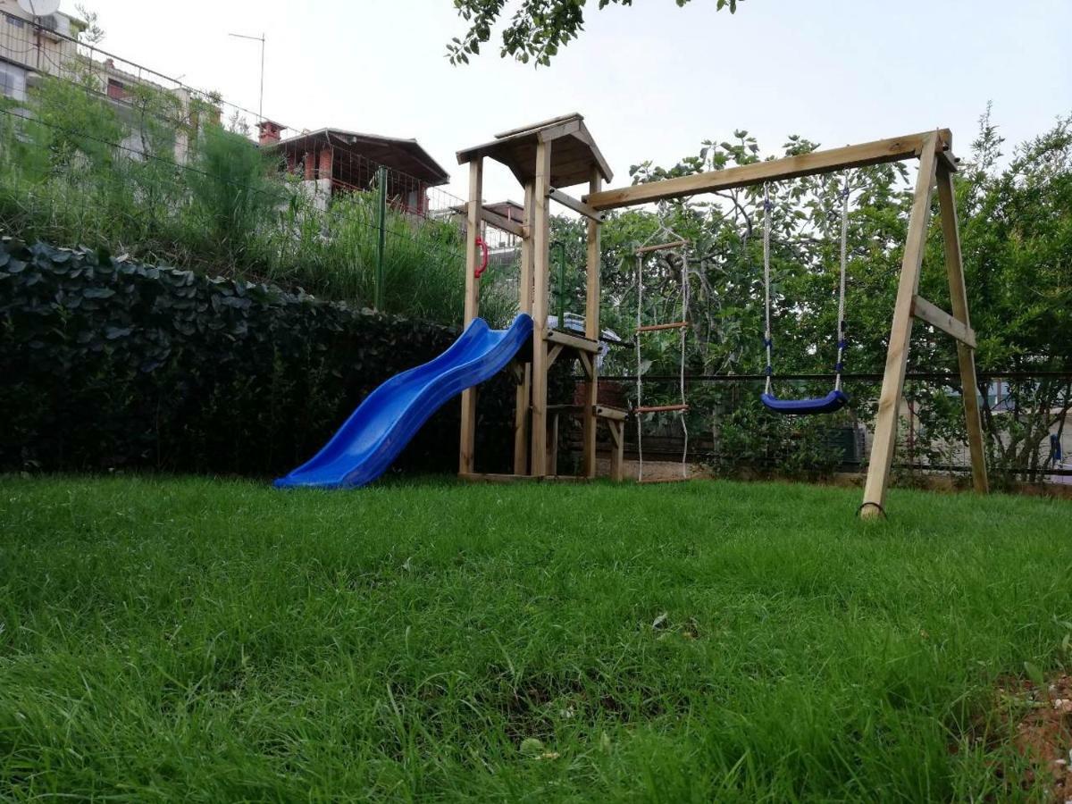 Family Apartment Ingrid 풀라 외부 사진